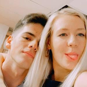 Meet your Posher, Adam